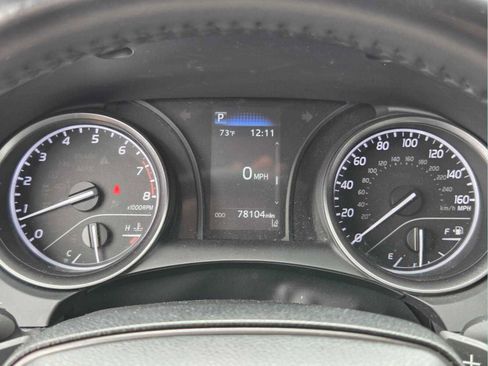 Used 2023 Toyota Camry SE FWD image 28