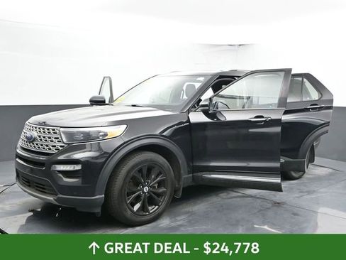 Used 2022 Ford Explorer Limited w/ Class IV Trailer Tow Package image 60