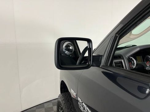 Used 2018 RAM 1500 Express w/ Express Value Package AWD/4WD image 10
