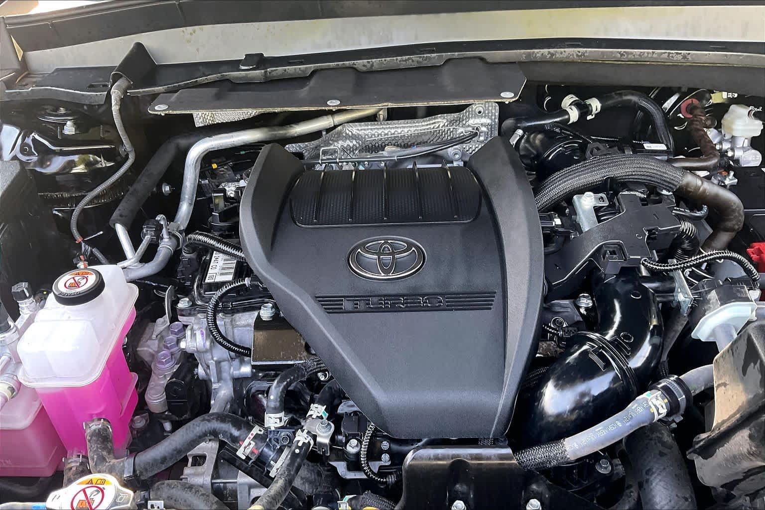 Used 2026 Toyota Grand Highlander FWD image 32