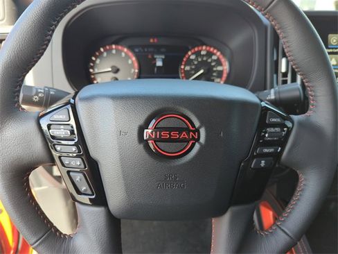 Certified 2025 Nissan Frontier PRO-4X w/ Tow Package image 39