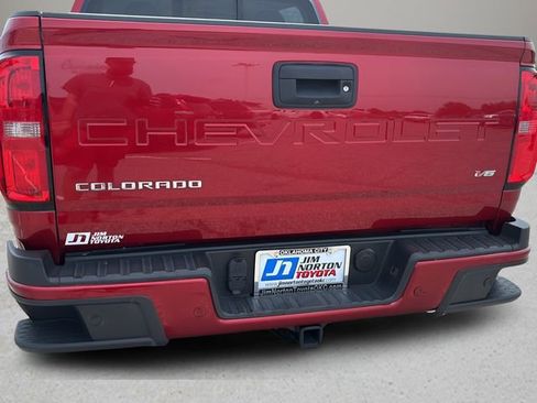 Used 2021 Chevrolet Colorado LT w/ Safety Package AWD/4WD image 29