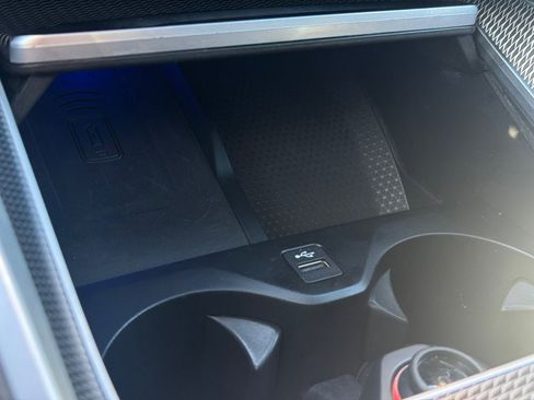 Used 2022 BMW X6 xDrive40i w/ M Sport Package image 49