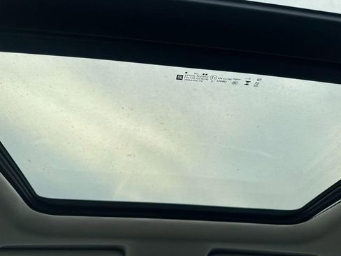 New 2026 Chevrolet TrailBlazer LT w/ Convenience Package FWD image 5