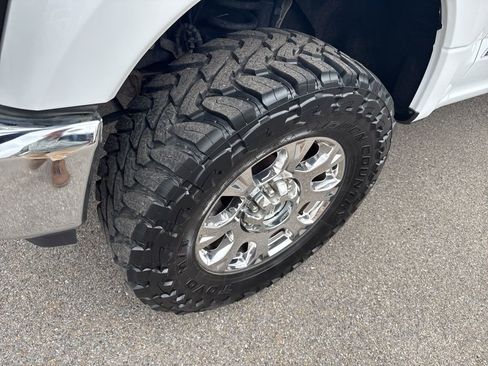 Used 2022 Ford F250 Lariat w/ Lariat Ultimate Package image 9