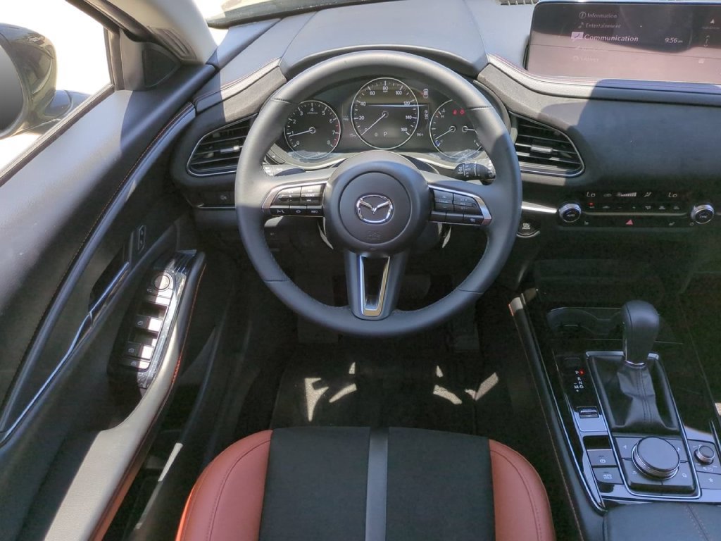 New 2025 MAZDA CX-30 Carbon AWD/4WD image 15