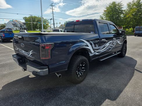 Used 2015 Ford F150 XLT w/ Equipment Group 302A Luxury AWD/4WD image 5