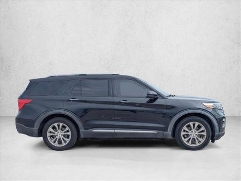 Used 2020 Ford Explorer Limited image 3
