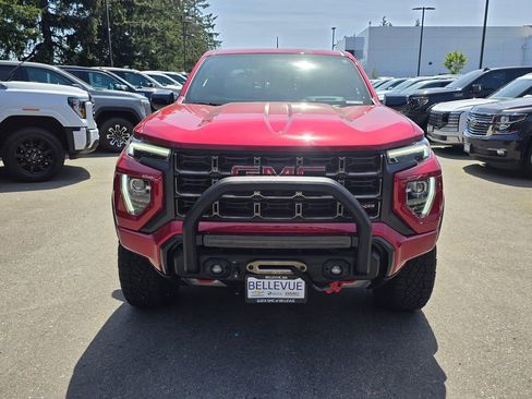 Used 2023 GMC Canyon AT4X w/ Edition 1 AWD/4WD image 8