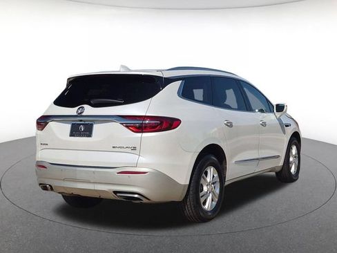 Used 2018 Buick Enclave Essence AWD/4WD image 5