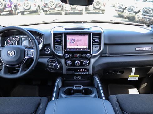 New 2026 RAM 1500 Big Horn AWD/4WD image 15