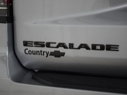 Used 2023 Cadillac Escalade Sport w/ LPO, ONYX Package image 23