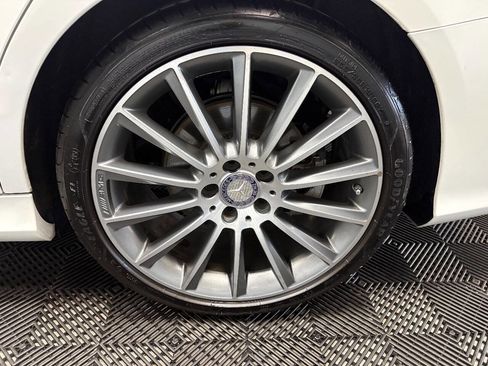 Used 2016 Mercedes-Benz C 300 Luxury image 12