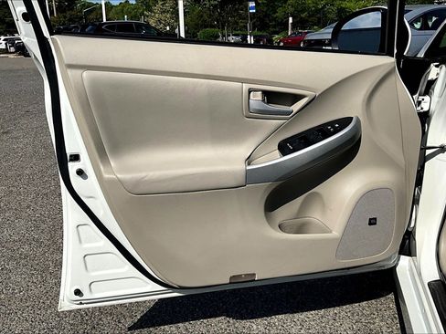 Used 2011 Toyota Prius Four w/ Solar Roof Pkg image 18