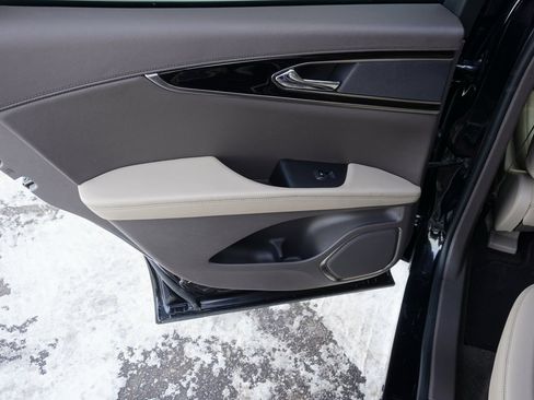 Used 2023 Lincoln Nautilus AWD w/ Premium Package image 24