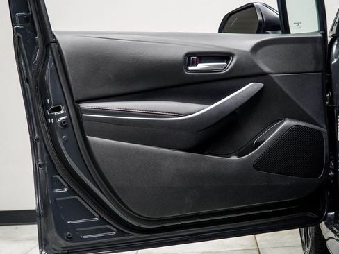 Used 2023 Toyota Corolla SE image 32