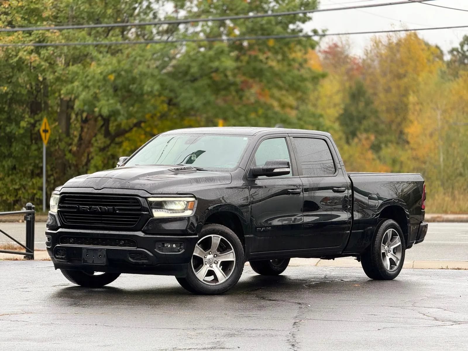 Used 2019 RAM 1500 Sport w/ Level 2 Equipment Group AWD/4WD image 36