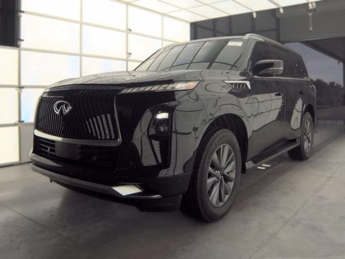 Certified 2025 INFINITI QX80 Pure RWD image 4