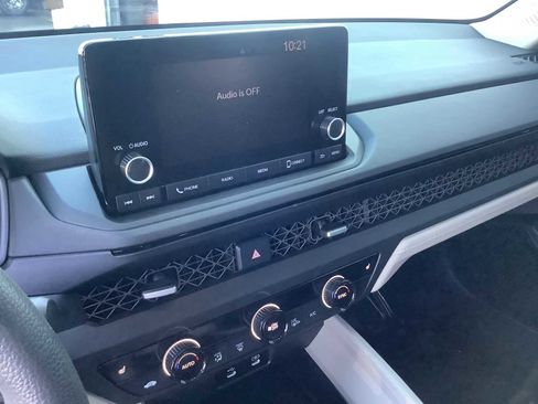Used 2023 Honda Accord EX image 17
