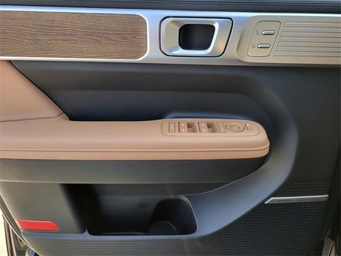 New 2026 Hyundai Santa Fe Limited image 13