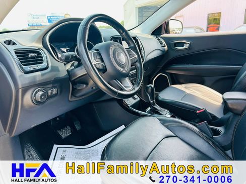 Used 2020 Jeep Compass Limited w/ Safety & Security Group FWD image 13
