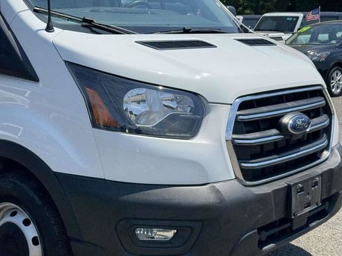 Used 2020 Ford Transit 150 Low Roof RWD image 7