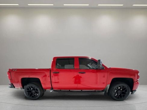 Used 2018 Chevrolet Silverado 1500 LTZ Z71 w/ LTZ Plus Package image 2