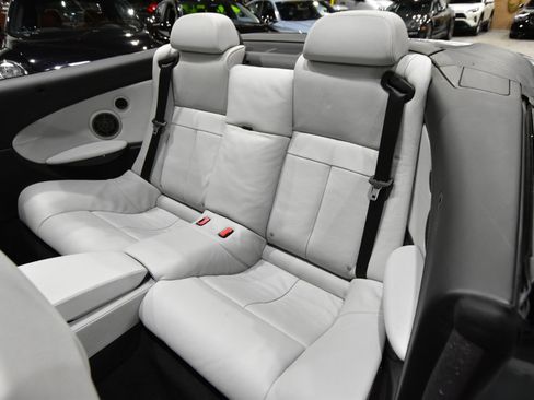 Used 2008 BMW M6 Convertible image 65