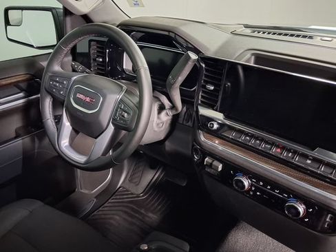Certified 2026 GMC Sierra 1500 Elevation AWD/4WD image 15
