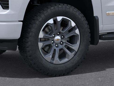 New 2026 Chevrolet Silverado 1500 High Country w/ Technology Package image 9