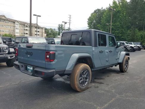 New 2025 Jeep Gladiator Sport image 6