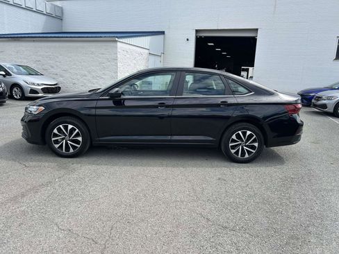 Used 2024 Volkswagen Jetta S FWD image 6