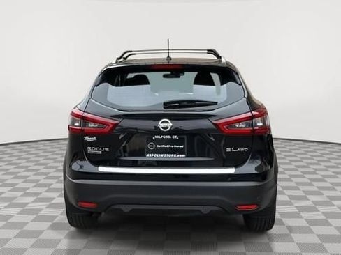 Used 2022 Nissan Rogue Sport SL AWD/4WD image 4