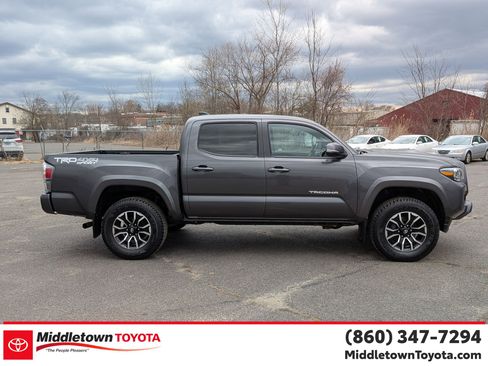 Certified 2023 Toyota Tacoma TRD Sport image 2