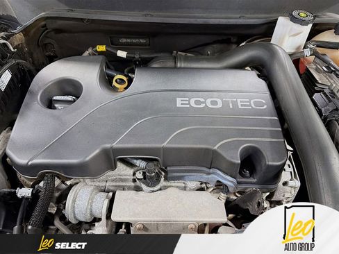 Used 2019 Chevrolet Equinox Premier FWD image 28