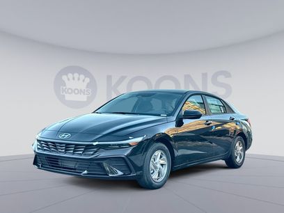 New 2026 Hyundai Elantra SE