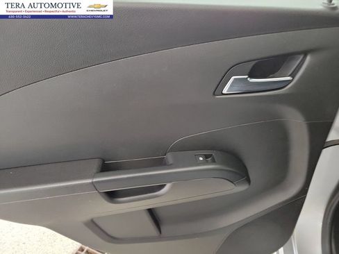 Used 2016 Chevrolet Sonic LT FWD image 16