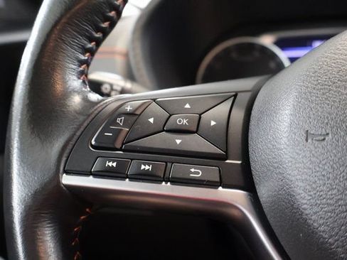 Used 2024 Nissan Sentra SR FWD image 18