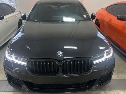 Used 2023 BMW 530i w/ M Sport Package RWD image 1