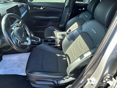 Used 2023 Kia Forte GT-Line w/ GT-Line Technology Package image 17