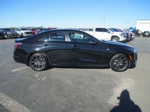 Used 2023 Cadillac CT4 Sport image 4