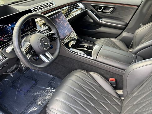 Certified 2025 Mercedes-Benz S 63 AMG S image 9