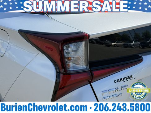 Used 2019 Toyota Prius LE AWD/4WD image 34