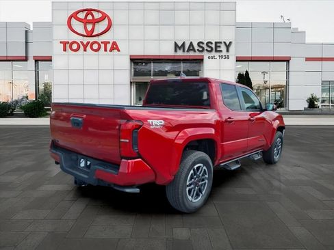 Used 2024 Toyota Tacoma TRD Sport AWD/4WD image 3