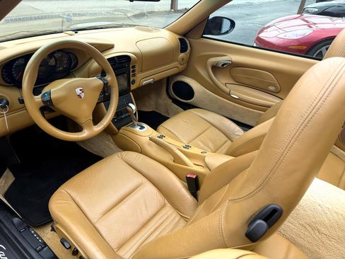 Used 2002 Porsche 911 Carrera image 17