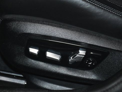 Used 2023 BMW M5 w/ Competition Package image 69