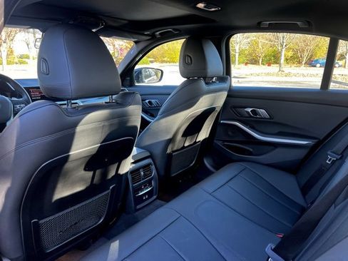 Used 2021 BMW 330i Sedan w/ Convenience Package image 17