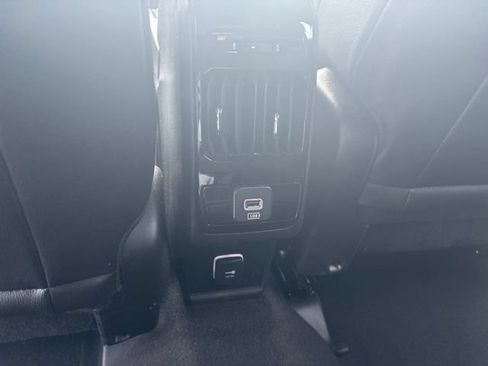 Used 2025 Jeep Compass Limited AWD/4WD image 23
