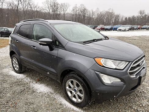 Used 2020 Ford EcoSport SE image 2