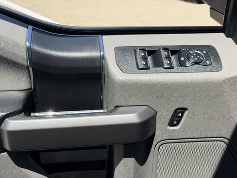 Used 2020 Ford F150 XLT RWD image 23
